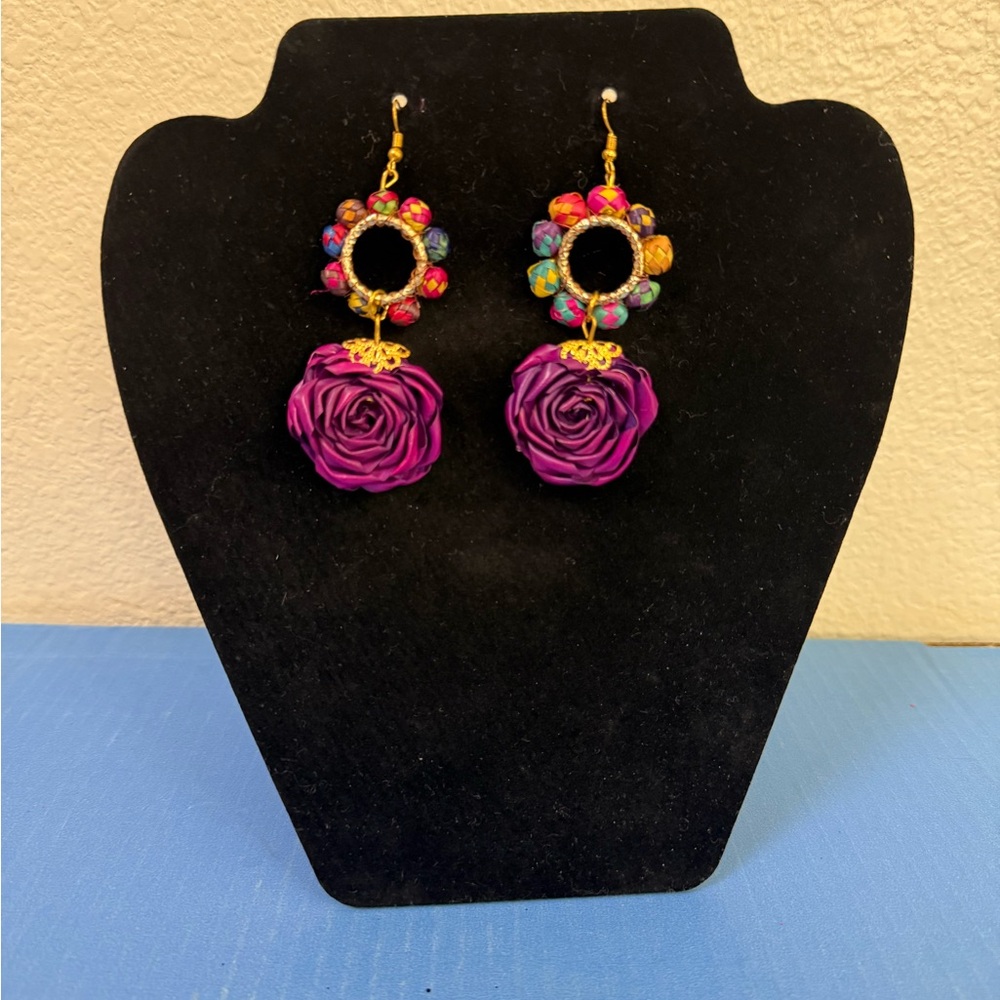 Artesanal Purple Floral Drop Earrings with Multicolor Accent